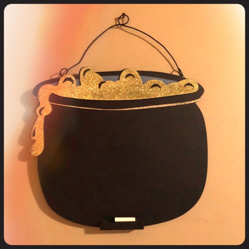 Halloween caldron chalkboard NWOT